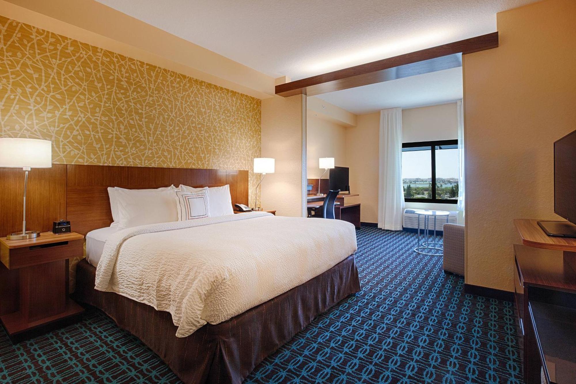 Fairfield Inn & Suites By Marriott Clearwater Beach Eksteriør bilde