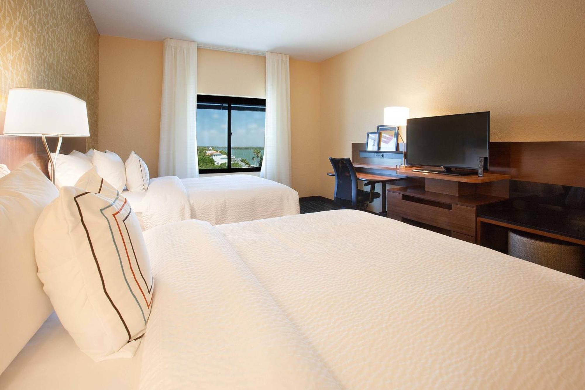 Fairfield Inn & Suites By Marriott Clearwater Beach Eksteriør bilde