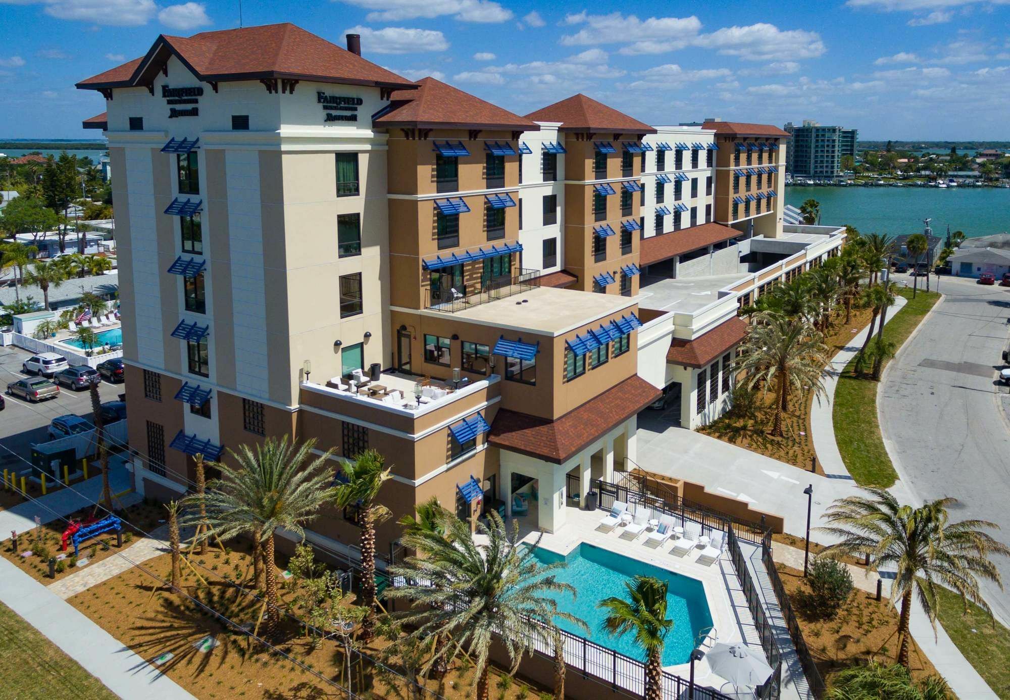 Fairfield Inn & Suites By Marriott Clearwater Beach Eksteriør bilde